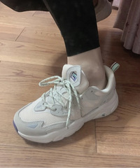 ��ֻ���Ь���ϻ������� ����ȥҲ���ԽŴ� �ÿ����㣡