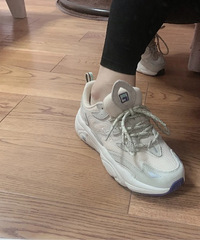 ��ֻ���Ь���ϻ������� ����ȥҲ���ԽŴ� �ÿ����㣡