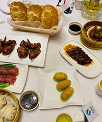 4���˵���һ����� ���Ķ��ܳԳ�