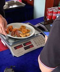 ͬ�óԷ������շ��ˣ����Ǿ��ÿ��ײ���