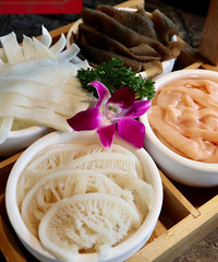 ����س���������