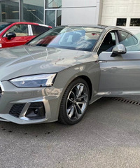 �����ɫ�İµ���һ��û�м�������һ����֯��