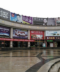 �������κ̱����ǹ���㳡����Ҫ���ˣ�