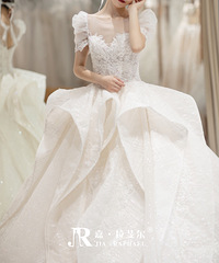 ���ޣ����˸߶�����ɴ�ͽ�ɫ������ ��������