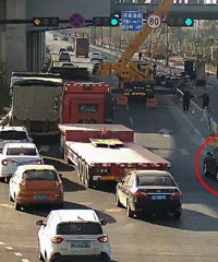 ˭��������������������γ���Ȼ�����������ꡭ��