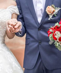 ���������ж����� �ú�ڰ���������ͬ�����