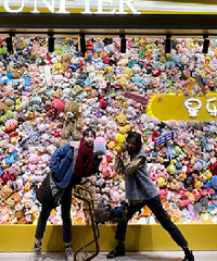 ������ų���һ������ǽ �޻����ܺ�ץ