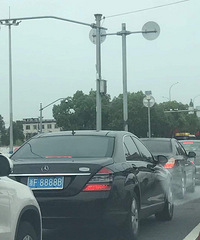 26����ĸ�Ѿ�������19����8888T���ˣ�