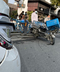 ��¿����Υͣ���� �綯���г���ʻ�˵������أ�