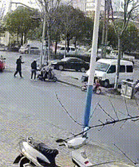 ʹ�ģ��к��ӵ綯���ֳ��ϵ��� ���̻�Ȼ��֪��