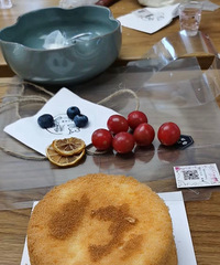 Ů����������һ��ԳԳ� �Լ�������һ������