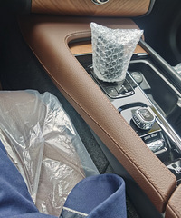 ����ϲ���³����ֶ���XC90 B6