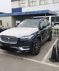 ����ϲ���³����ֶ���XC90 B6