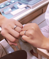 ������Ĵ�Ů�� ��Ȼʮ�����Ӿ��µ���������