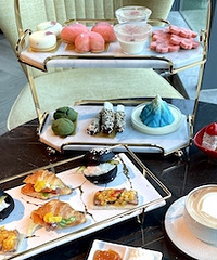 ������ұ�������� ����һ�봩Խ���ձ���