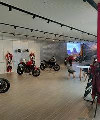 ���˵�һ�Ҷſ���ȫϵչ��