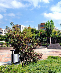 �����и��к��� ��һ��Ҫ��һ�׷�����