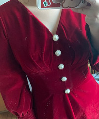 ����Ů���ľ��Ʒ�Ҳ�����ԸкͿɰ� ��ѡ�˺ü���