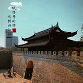 �����˵ľ�ͷ��Զ�Ǿ�