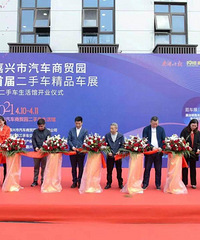 �ٿ�������ǳ� ��ȥ���Ա��ˡ� �׽���ֳ���Ʒ��չ���տ�Ļ��