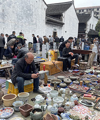 ����Ȥ�Ĺ��漯�� �˶ൽ����