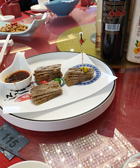 五一第一天红色炸弹掏腰包的份 凑凑热闹