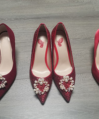 ����100��Ļ�Ь���� �ص�ѡ�����ֲ������Ƚ� ��ͶƱ