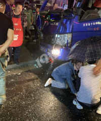 ��ҹ���·���07��վ��߽�ͨ�¹ʣ�