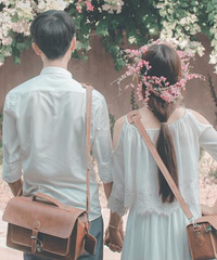最让一个女人感动的 是你下意识的惦记 和眼睛里的在乎