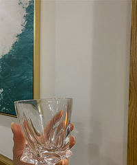 实体店买的洋酒杯 很有格调和质感宜家买的子弹杯 颜值很高!
