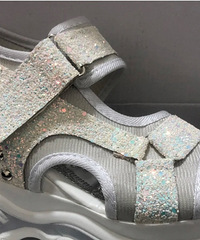 ��ɴ�������� С���Ӽ����ǿ����� ���鲼����Դ�Ҳ����