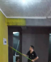 黄墙刷黄刷完了 一直不知道刷黄的目的是什么 怕返潮?