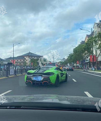 ��ͷż��300�����������ɫ���Ͳ�����