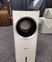 怕引起空调病 找了个折中的方案 利用飞利浦的无叶加水空调扇