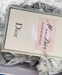 ţ��֯Ů�������� �����͵�С���ϲ���Ķ��� ����ϰ���ˮ