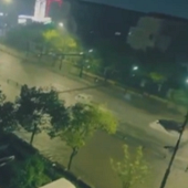 ��԰·�Ͽ��Ի�����