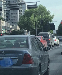 ��ɹʽ�Ⱥ��Υ������߿ɴ�200Ԫ���