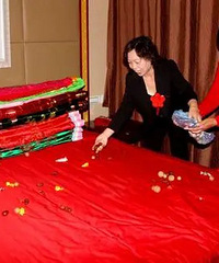 ������һ�� �����������ɼҺ�����Ҷ�Ҫ�̺�ɫ�Ĵ�����Ʒ��