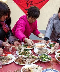 ��ũ������о����ǿ�һ������ݳԷ� û��˼������