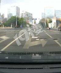 ���Ǵ���ƣ�����KFCС�类ײ�ɣ�