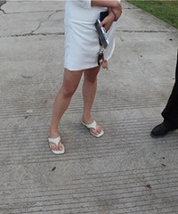 ����Ů˾������Ь������һͨ�������Ȼ..