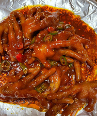 ��Ժ���СС���������ų��ӣ�