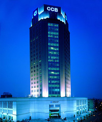 �й��������м��˷��У��������־��ø�������չ �ƶ���ͬ��ԣ