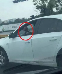 ���ν�ͷ����С������������Ȼ��......