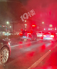 ���߷壬�������2����λ��