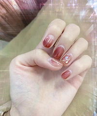 ����ɫ���� ��������Ƭ�������ִ�һ���ǹ�