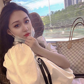 ����С��� ��Ů��