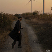 ��Ӱʦ���еļ�ɽ