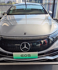 ���˵�һ��EQSչ�������ˣ����ڳǱ�·���Ǳ��ۣ�