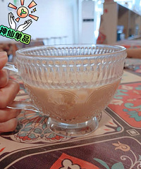 本人最爱杯子了 活脱一个杯子迷 各个都喜欢 都爱不释手